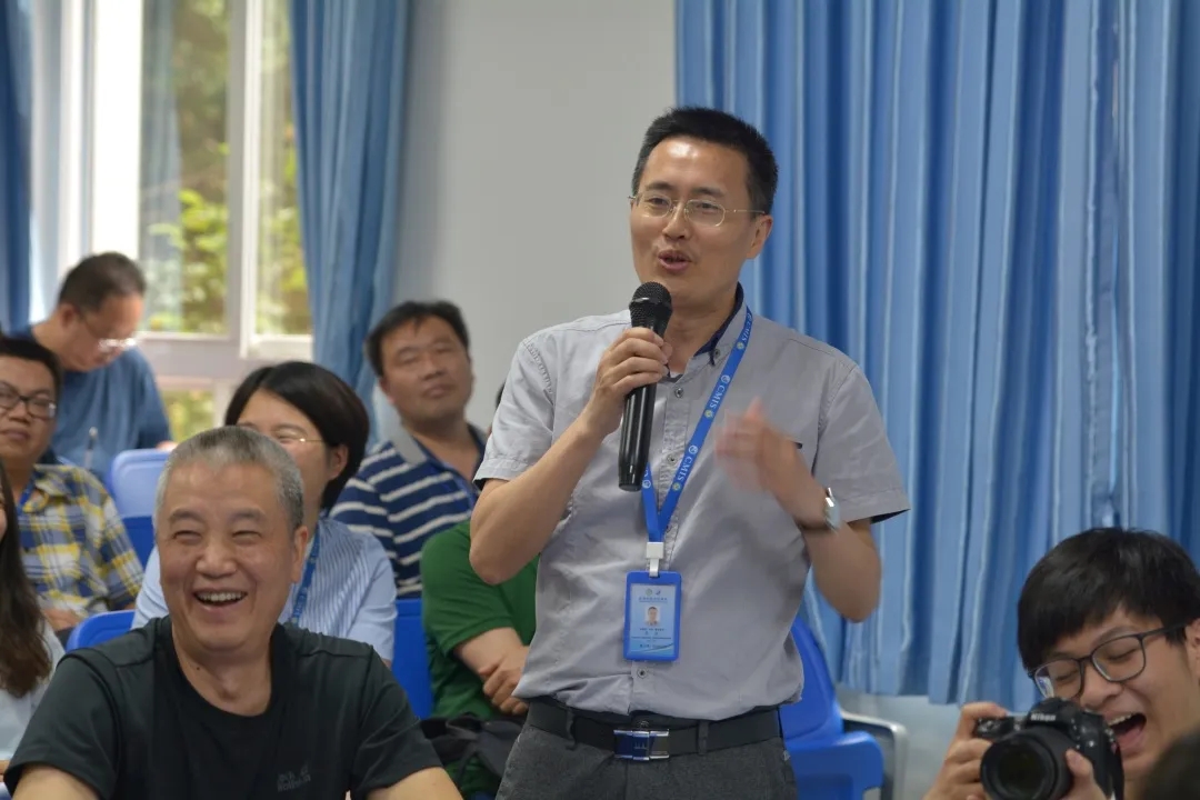  魔创主题班会 | 你和学霸之间只差一本“要事绩效管控手册”！不会安排时间的必看 